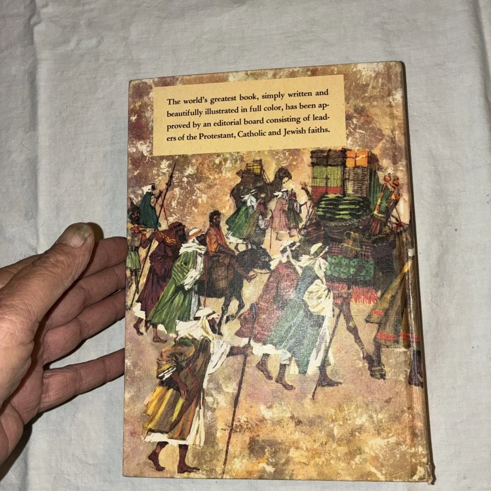 The Childrens Bible Vintage Hardback Old and New Testament W/ Pictures VTG 1965